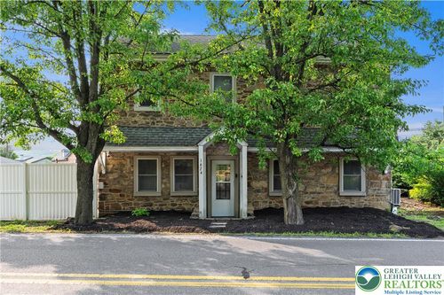 1674 Easton Rd, HELLERTOWN, PA, 18055-1150 | Card Image