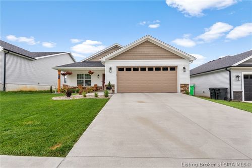 8035 Hudson Ln, Georgetown, IN, 47122-9571 | Card Image