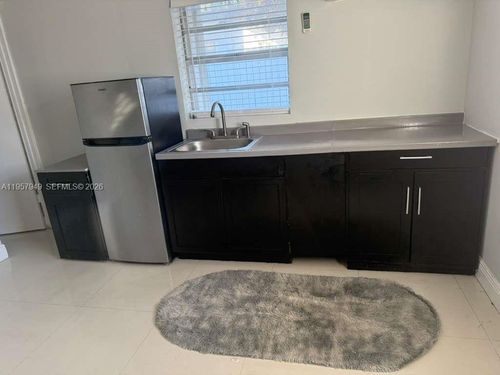 3100-3100 Nw 91st St, Miami, FL, 33147-3422 | Card Image