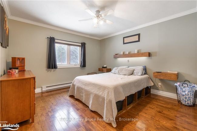 822797 Sideroad 1, House other with 3 bedrooms, 2 bathrooms and 6 parking in Chatsworth ON | Image 8
