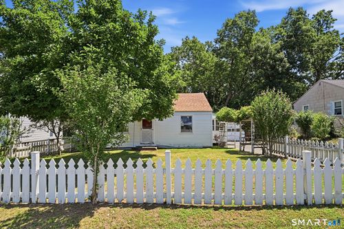 14 Pine Hill Rd, Enfield, CT, 06082-2219 | Card Image