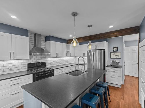 13 Lafountain St, Winooski, VT, 05404-1845 | Card Image