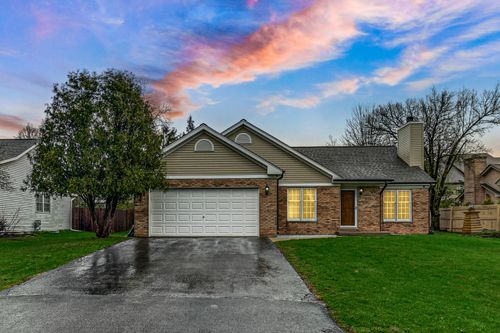 889 Dorsetshire Dr, Crete, IL, 60417-1041 | Card Image