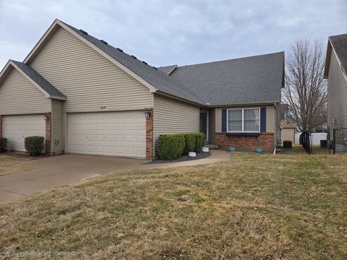 3509 Ballyford Dr, Bloomington, IL, 61704-4847 | Card Image