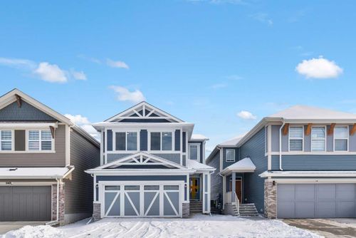 146 Magnolia Way Se, Home with 7 bedrooms, 4 bathrooms and 4 parking in Calgary AB | Card Image