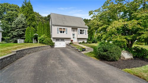 270 Weathervane Rd, South Kingstown, RI, 02879-1412 | Card Image