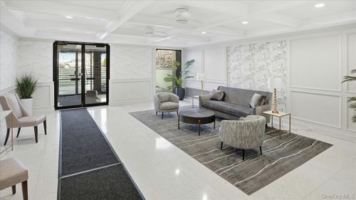 apt-1g-10 Lenox Rd, Rockville Centre, NY, 11570-5269 | Card Image