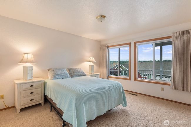 Lower level bedroom with views! | Image 29