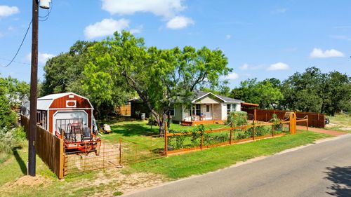 808 Pecan Ln, Cottonwood Shores, TX, 78657-9472 | Card Image