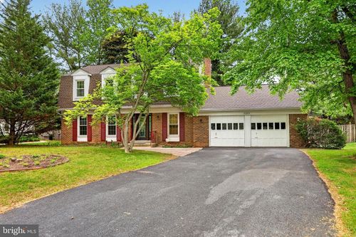 2200 Touchstone Ct, SILVER SPRING, MD, 20904-5239 | Card Image