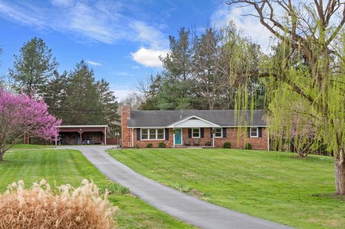 549 Arrowhead Ln, New Market, VA, 22844-3804 | Card Image