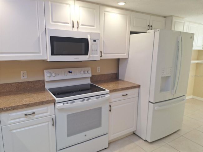 UNIT-130 - 6610 Gasparilla Pines Blvd, Condo with 3 bedrooms, 2 bathrooms and null parking in Englewood FL | Image 7