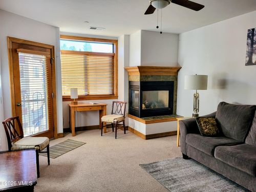 r304-225 Main St, Edwards, CO, 81632-8147 | Card Image