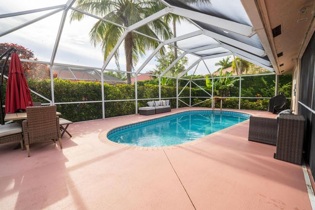 165 Cypress Trce, House other with 4 bedrooms, 3 bathrooms and null parking in Royal Palm Beach FL | Image 46