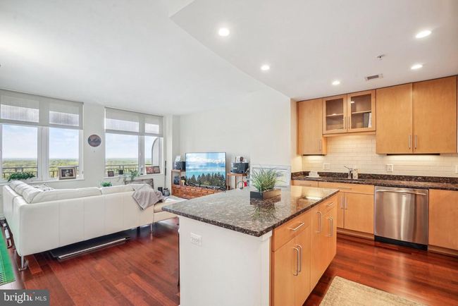 APT-1403 - 8220 Crestwood Heights Dr, Condo with 1 bedrooms, 2 bathrooms and null parking in MCLEAN VA | Image 22