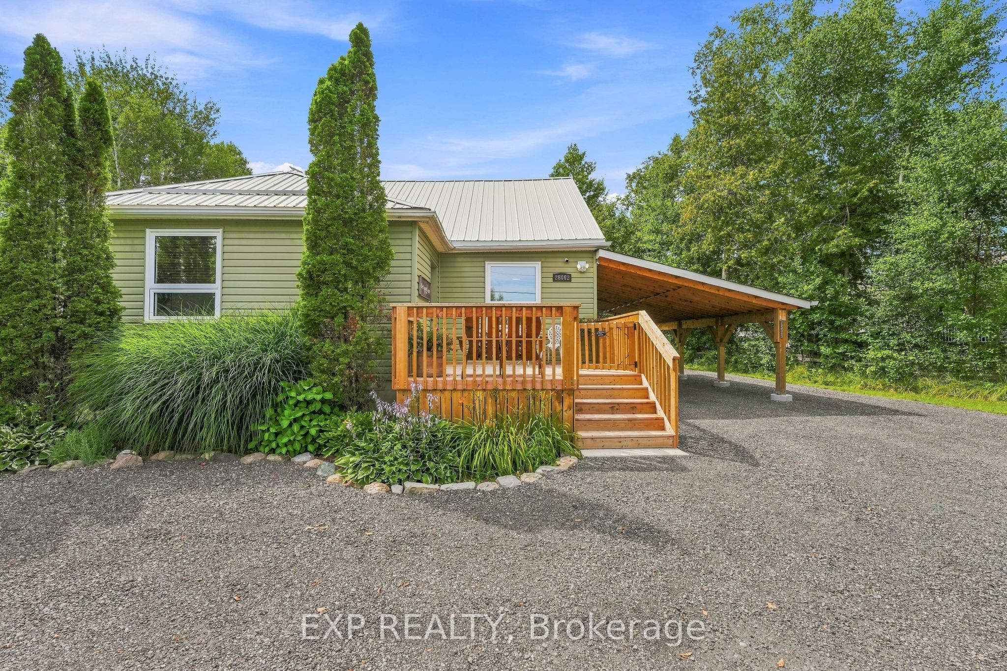 Residential in Georgina 5