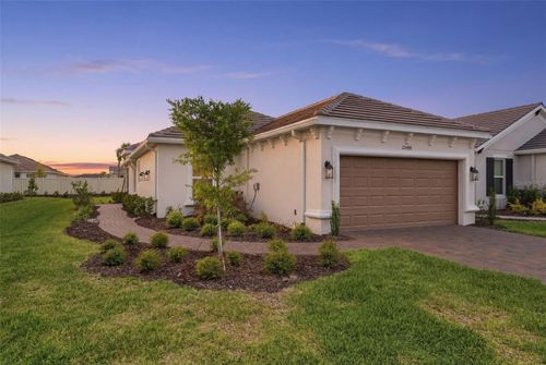 29485 Velletri Lane, WESLEY CHAPEL, FL, 33543 | Card Image