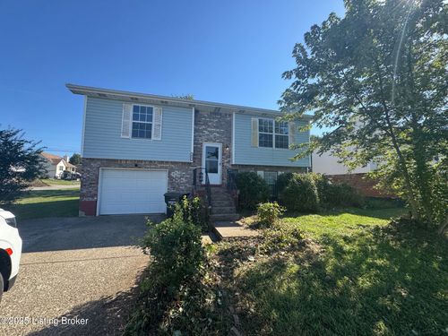 465 Wagon Wheel Trl, Radcliff, KY, 40160-9044 | Card Image