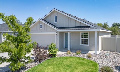 3422 E Mossy Oak Dr, Nampa, ID, 83686-3039 | Card Image