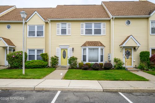 7 Heritage Ter, Jackson, NJ, 08527-2237 | Card Image
