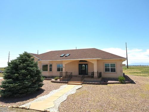 746 E Paseo Dorado Dr, Pueblo West, CO, 81007-1154 | Card Image