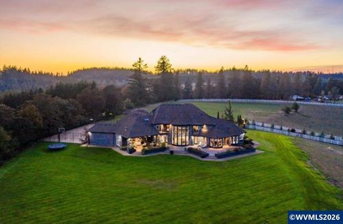 2554 Cole Rd S, Salem, OR, 97306-9408 | Card Image