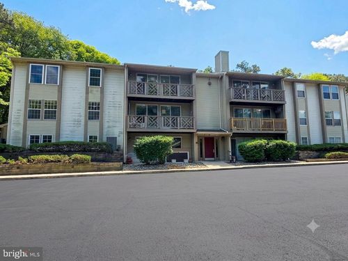 33 Sequoia Ct, MARLTON, NJ, 08053-3768 | Card Image