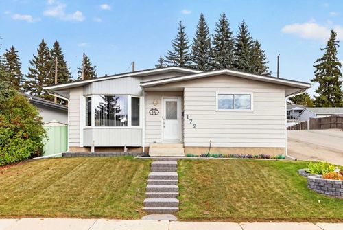 172 Queensland Rd Se, Calgary, AB, T2J3S2 | Card Image