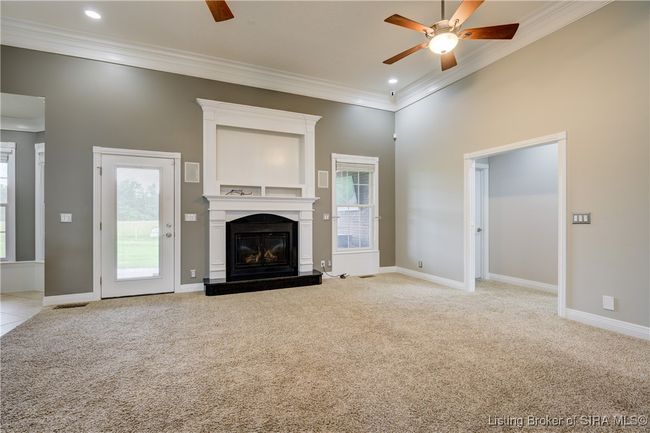 Main Living Room | Image 8