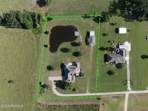 156 Fountainbleau Dr, Opelousas, LA, 70570-4784 | Card Image