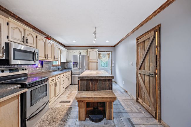 208 Claude Carroll Rd, House other with 3 bedrooms, 3 bathrooms and 2 parking in Hohenwald TN | Image 14