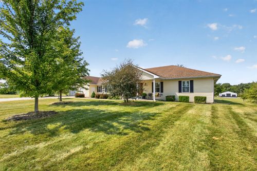 8930 Audrain Road 102, Centralia, MO, 65240 | Card Image
