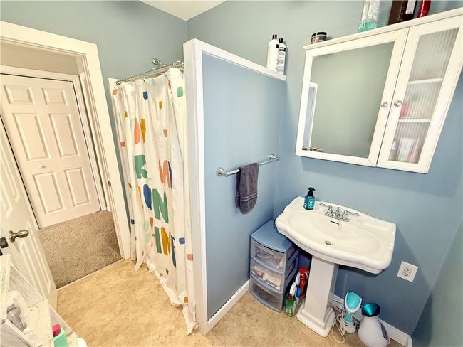 901 Market St, House other with 3 bedrooms, 1 bathrooms and 2 parking in Scottdale PA | Image 25