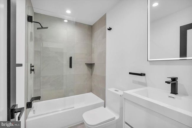2618 E Hagert St, Townhouse with 3 bedrooms, 3 bathrooms and null parking in PHILADELPHIA PA | Image 20