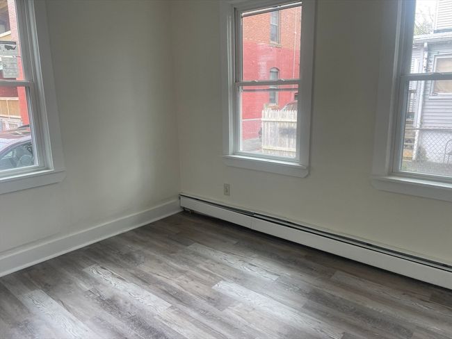 171 Chatham St, Home with 6 bedrooms, 2 bathrooms and 2 parking in Lynn MA | Image 11