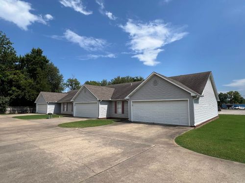 106 Leggett St, Jonesboro, AR, 72401-2319 | Card Image