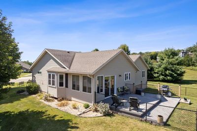 804 Iroquois Circle, House other with 4 bedrooms, 3 bathrooms and null parking in Baraboo WI | Image 2