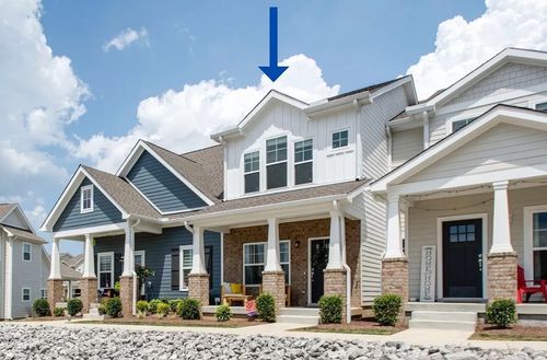 975 Ashland Place Dr, Nashville, TN, 37218-2539 | Card Image