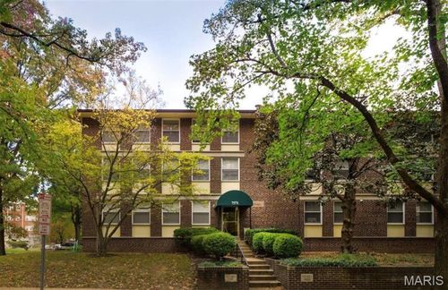 1a-7571 Wellington Way, Saint Louis, MO, 63105-2866 | Card Image