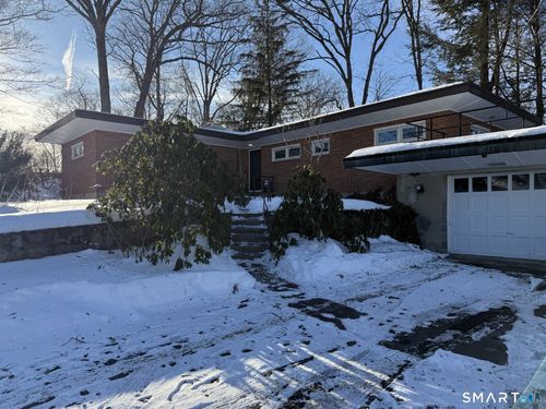 80 Lancaster St, Watertown, CT, 06779-2012 | Card Image