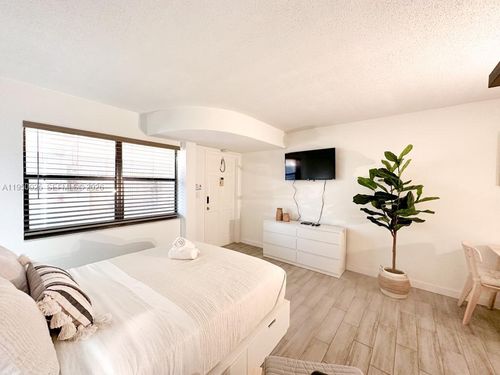 apt-6-664 Se 20th Ave, Deerfield Beach, FL, 33441-5101 | Card Image