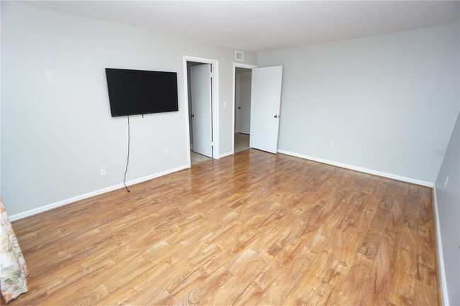 APT-9B - 1 Colony Point Dr, Condo with 2 bedrooms, 2 bathrooms and null parking in PUNTA GORDA FL | Image 23