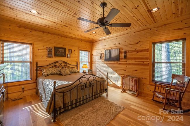 274 Cliffside Dr, House other with 3 bedrooms, 3 bathrooms and null parking in Glade Valley NC | Image 18