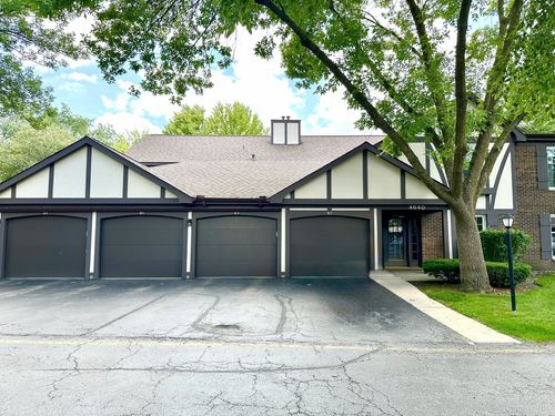 apt-b1-4640 Calvert Dr, Rolling Meadows, IL, 60008-4387 | Card Image