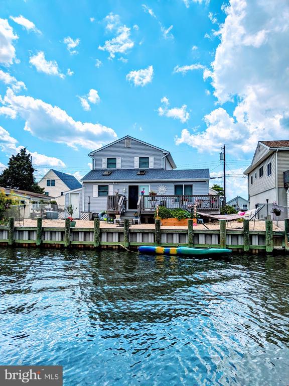 Commodore Dr, Little Egg Harbor Twp, NJ 08087