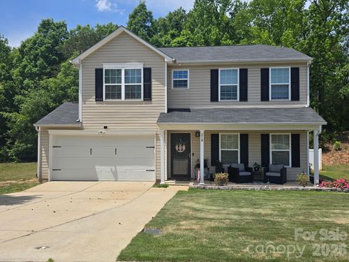 218 Valerie Dr, Lincolnton, NC, 28092-6442 | Card Image