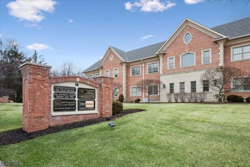 58 Mount Bethel Rd, Warren, NJ, 07059-2654 | Card Image