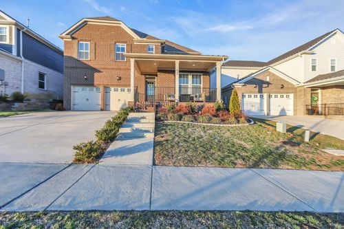 635 Snap Dragon Ln, Hendersonville, TN, 37075-1550 | Card Image