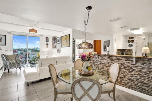 apt-704-215 Sw 42nd Ave, Coral Gables, FL, 33134-1730 | Card Image