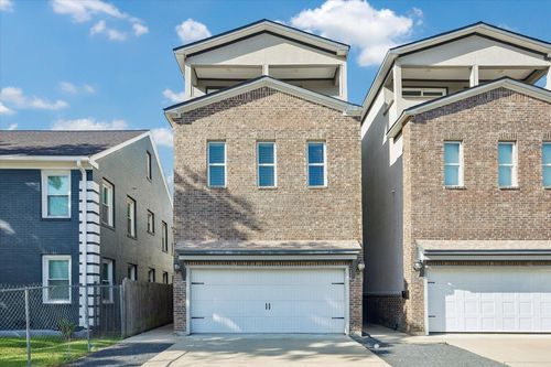 2807 Wichita St, Houston, TX, 77004-7715 | Card Image